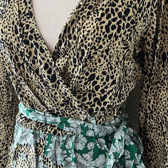 Cheetah and floral print romper - Picture 7 of 7